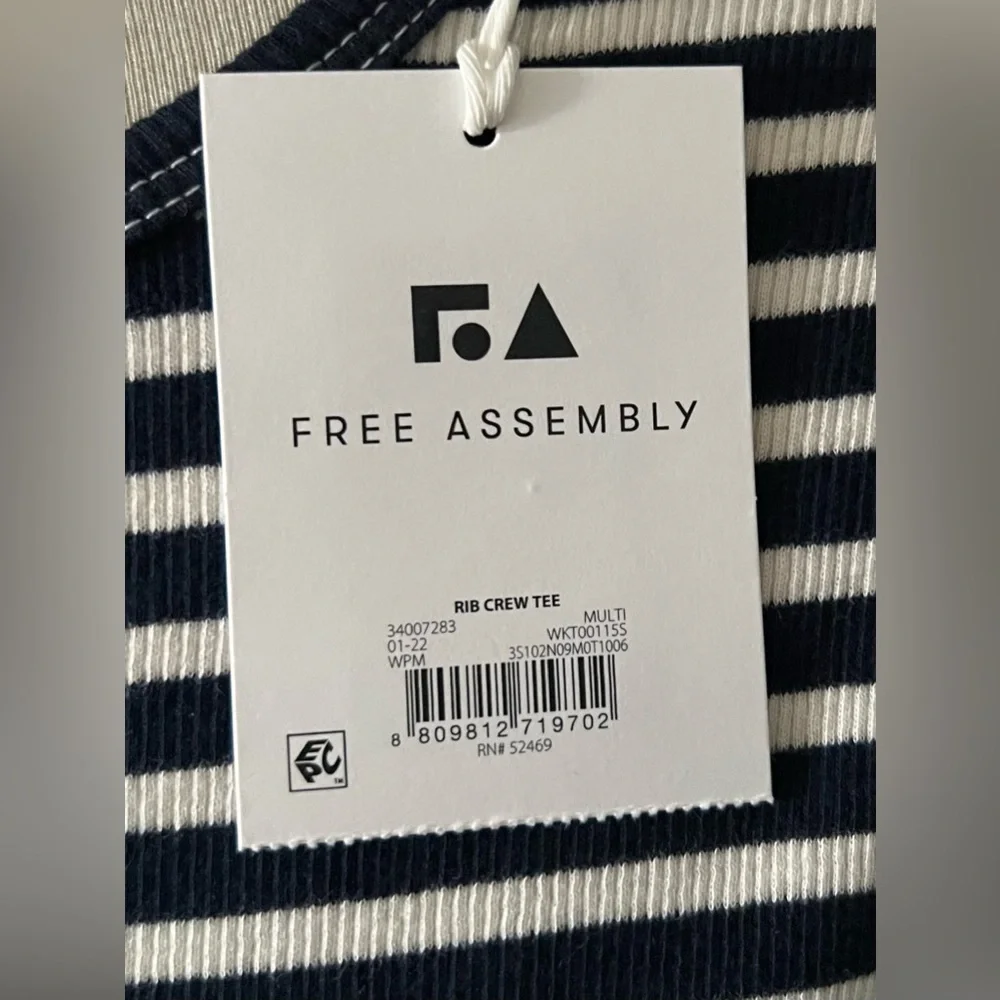 Free Assembly Ribbed Crew Tee - Picture 2 of 3